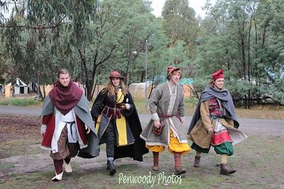 3 similar soft kit looks (Photo by Penwoody Photography)